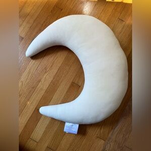 Snuggle Me Feeding Support Pillow | Natural